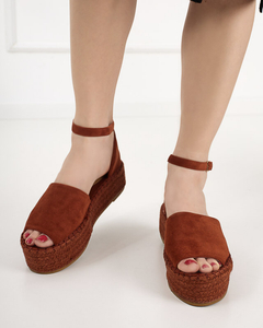 Brown women's sandals on the Ponera platform - Footwear