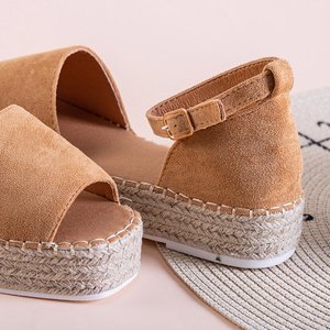 Light brown women's sandals on the Dalila platform - Footwear