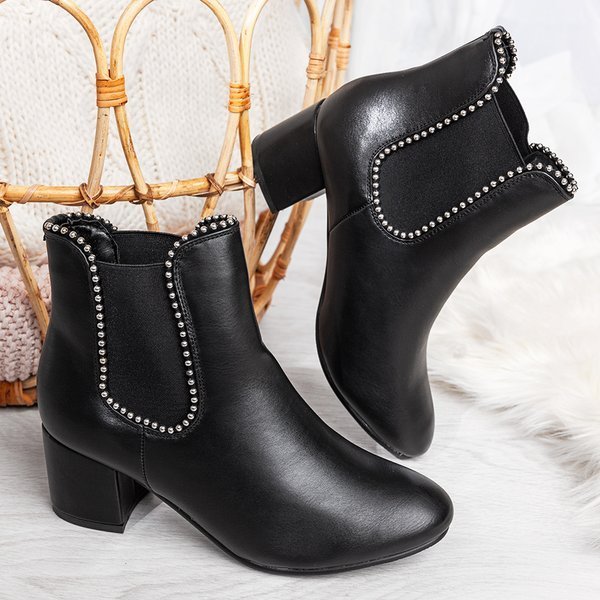 Черные ботильоны с форсунками Reja - Обувь