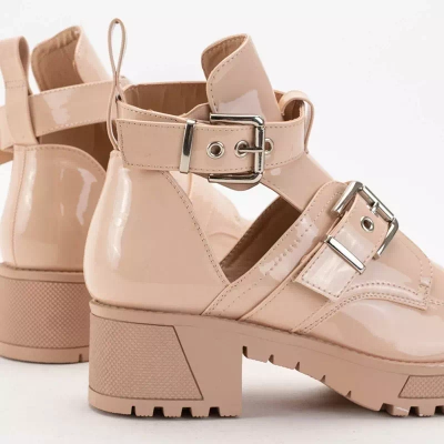 OUTLET Beige women's boots with embossing Lerika - Footwear