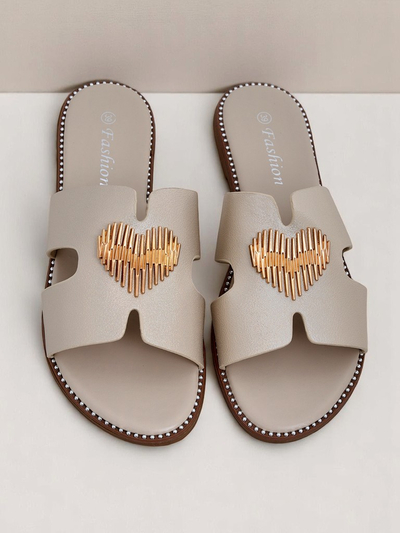 Royalfashion Damskie klapki na płaskiej podeszwie Heart Chic