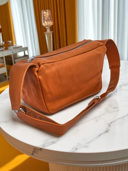 Royalfashion Malgranda sinjora sako el eko-ledo Lyra Vell