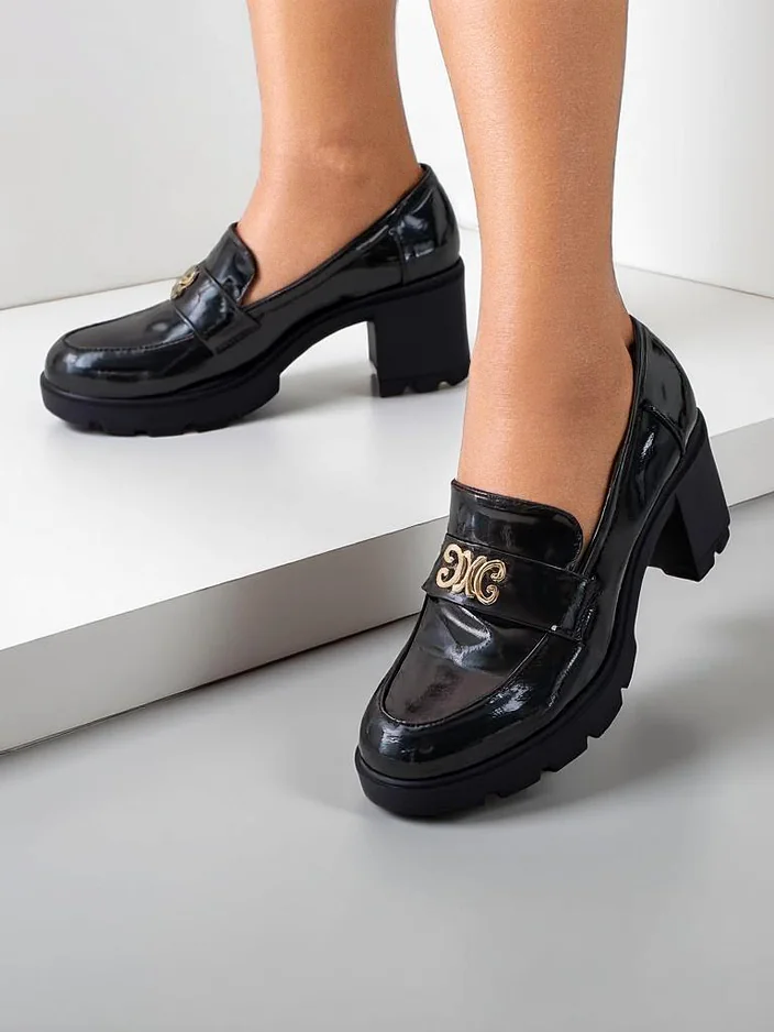 Royalfashion Women's heeled moccasins Blascos