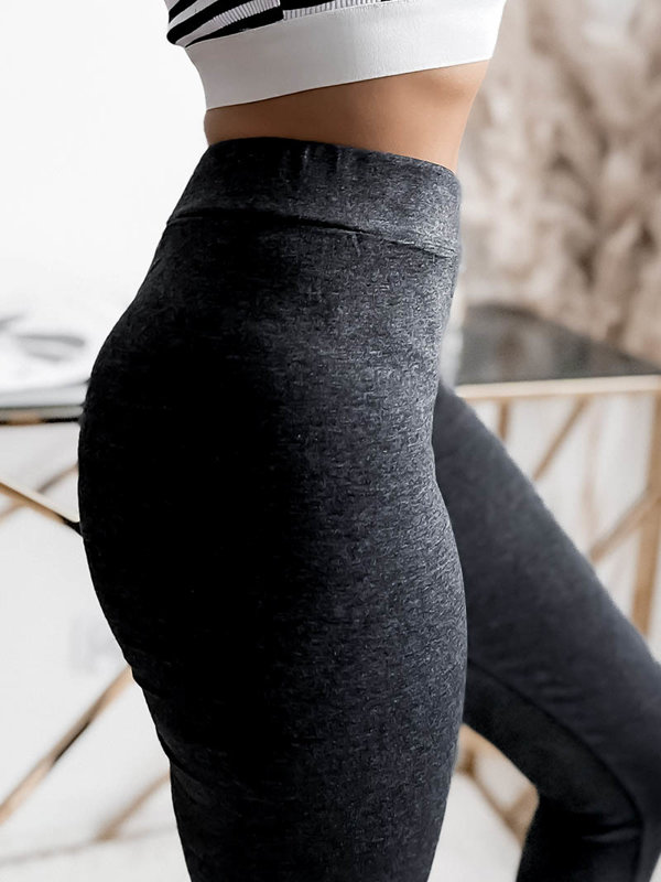 Женские леггинсы темно-серого цвета- Одежда