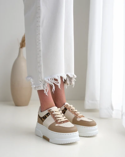 Royalfashion Sieviešu kedas ar spīdumu Qisofi