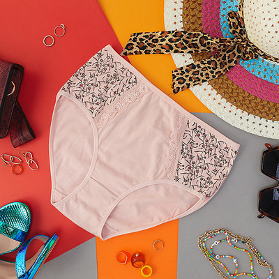 Розовые трусики с принтом. PLUS SIZE- Нижнее белье