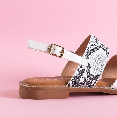 Белые женские босоножки со змеиным мотивом Venilia