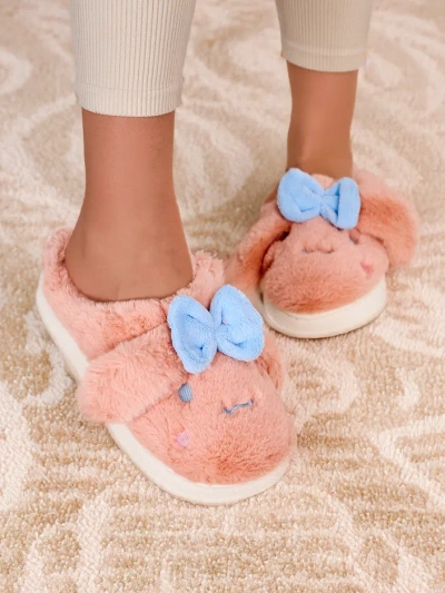 Royalfashion Women's fur slippers with a bow Savos