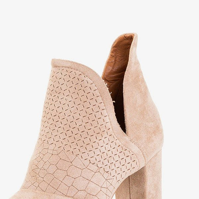 Light brown women's ankle boots on a higher post with a Fimoli cut - Footwear