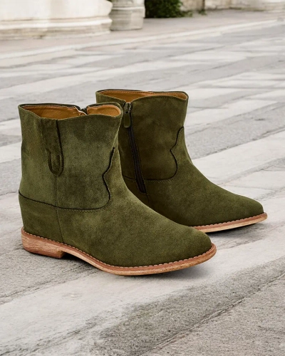 Royalfashion Ikdzelnes zābaki kauboju stilā ar klātu klinšu papēdi Patorias