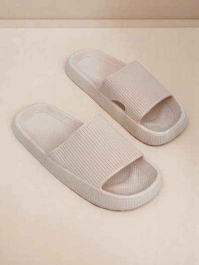 Royalfashion Women's rubber flip-flops Bree