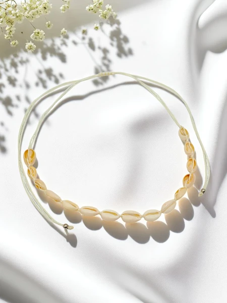 Royalfashion Kaklarota ar gliemežvākiem Shell Breeze