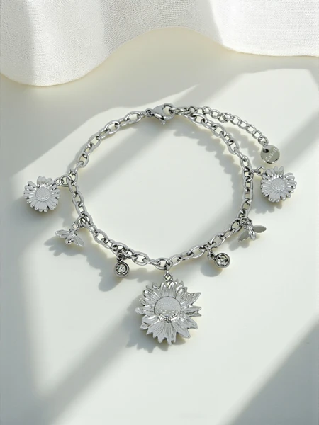 Solis Serenitas Bracelet - Antica style charms