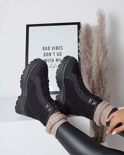 Sieviešu siltinātie trapper zābaki melnā krāsā Wosser- Footwear