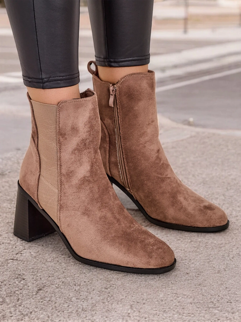 Royalfashion Sieviešu zeķbikses uz papēža Ēnotto