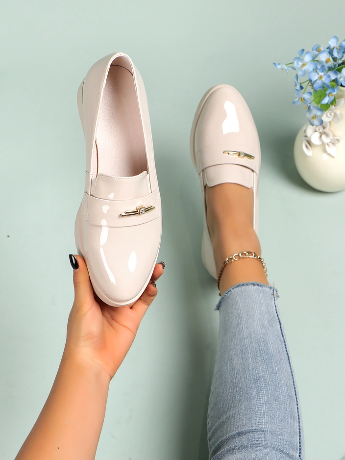 Royalfashion Sieviešu lakotās mokasīnas Arefel