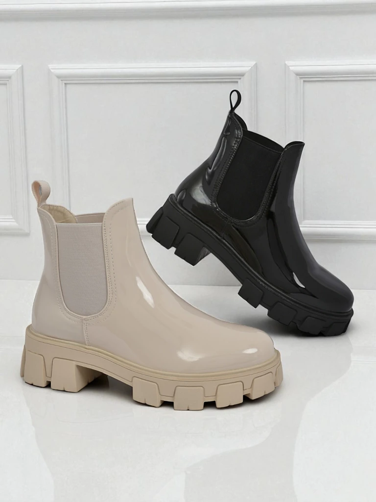 Royalfashion Ботинки на массивной подошве из лакированной экокожи Calista Weide