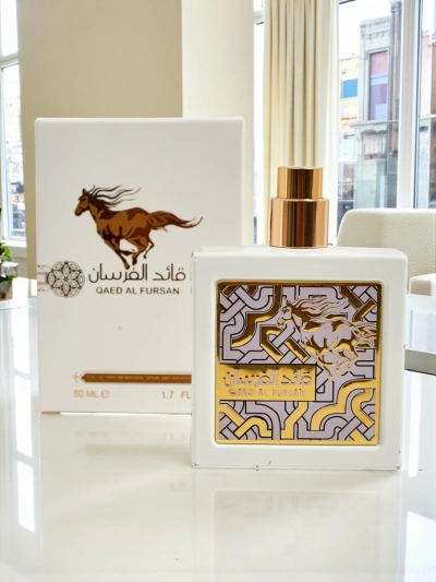 Eau de Parfum e bululetsoeng ea uniseks Fursanne