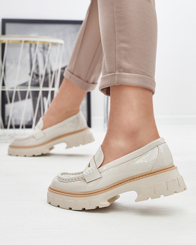 Beige lacquered moccasins for women Mewira - Footwear