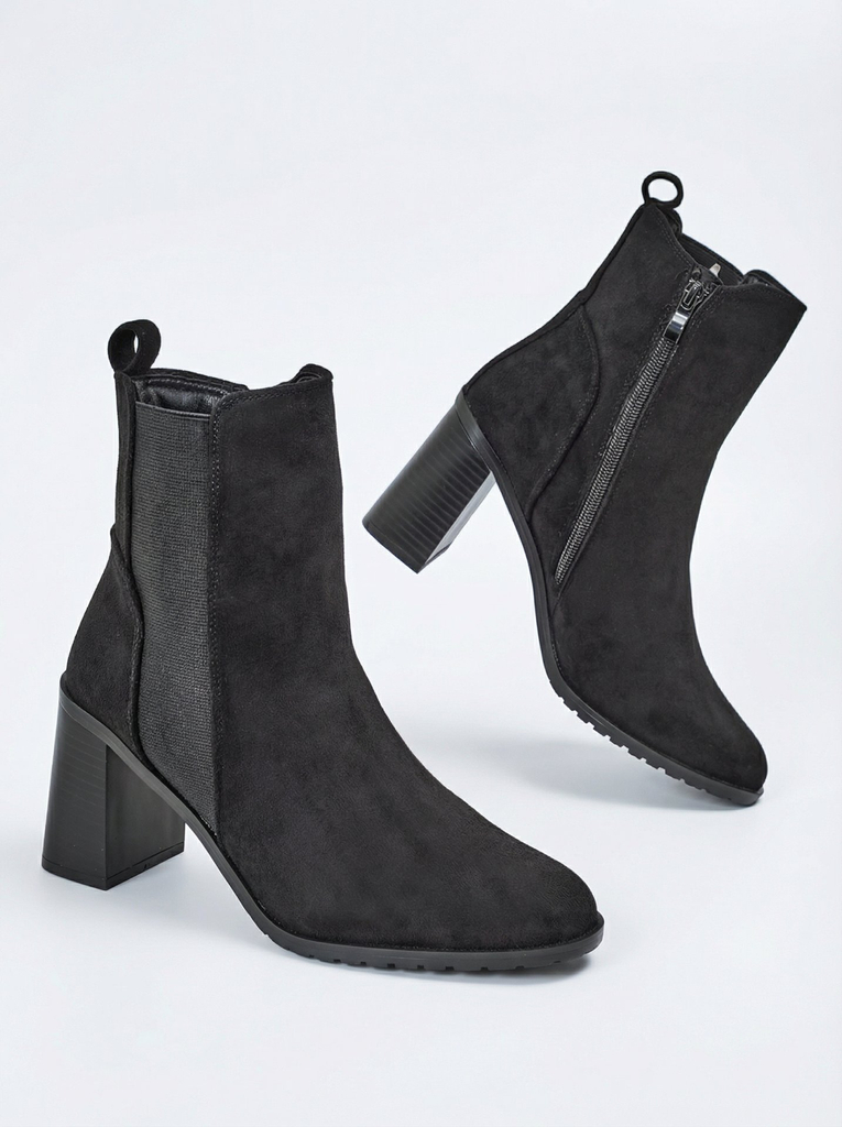 Royalfashion Women's ankle boots on the heel Enotto