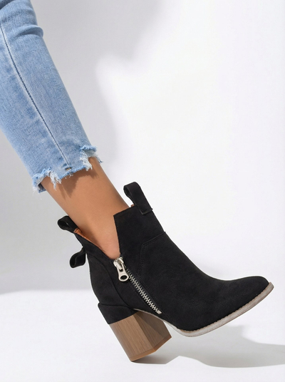 Black women's boots on a square post Darera - Footwear