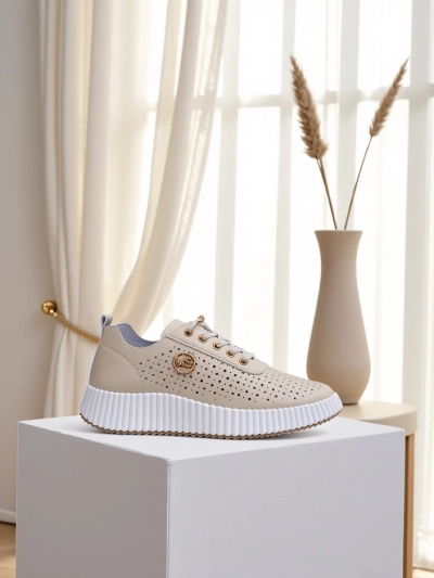Royalfashion Women's sporty lace-up sneakers Jovenes