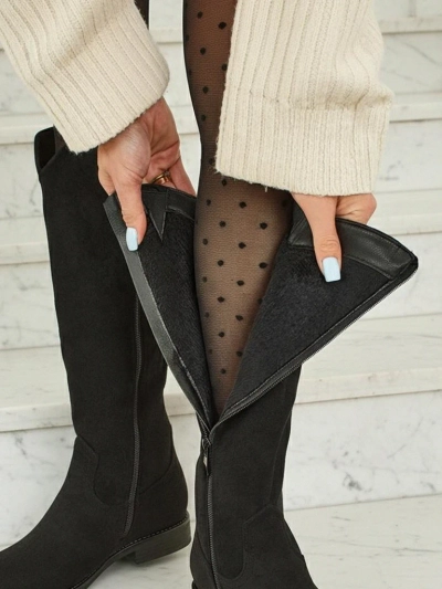 Lavish ladies' eco-suede boots on a heel Zamerre
