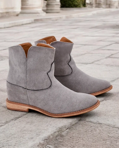 Royalfashion Kowboy-stila cimdi uz kecējamu platformu Bluestone