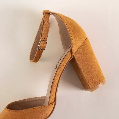 OUTLET Women's camel pumps in Luxuriance color - Footwear