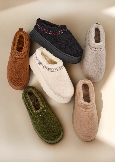 Royalfashion Short women's snow boots a'la Esel