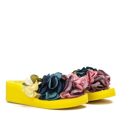Yellow wedge slippers with Parri flowers - Footwear