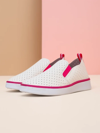 Royalfashion Women's perforated sports shoes Musio
