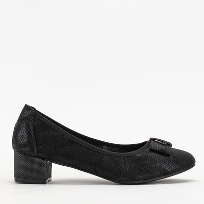 Black women's pumps with Vetina bow and embossing - Footwear