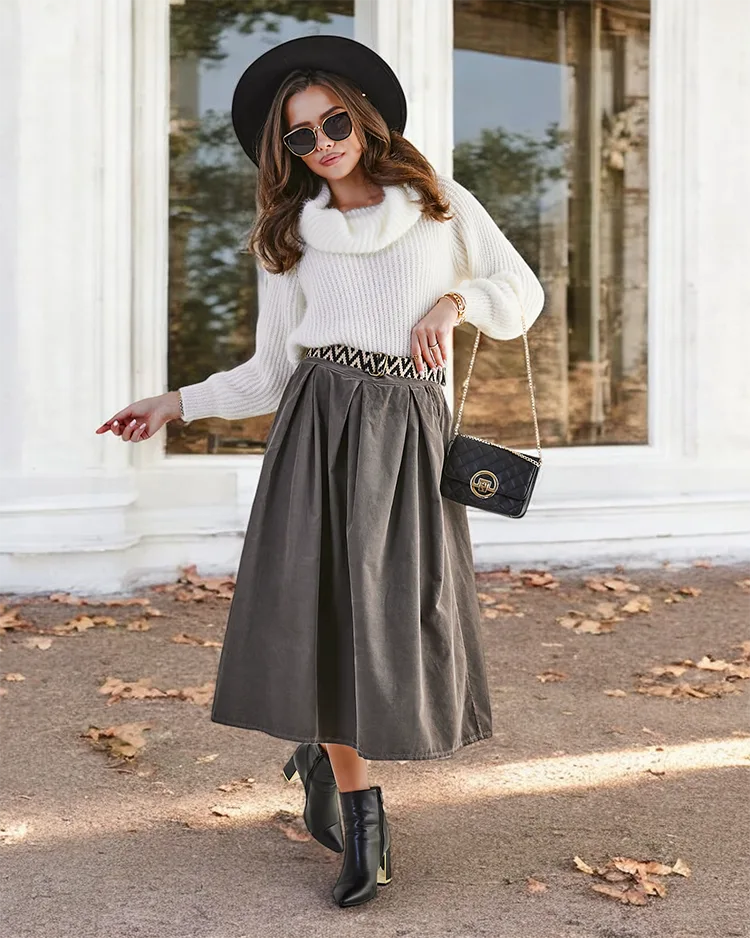 Royalfashion Sieviešu vidēja garuma svārki a'la velvets