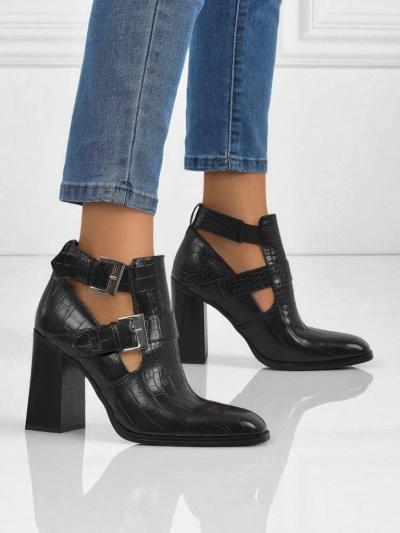 Embossed women's ankle boots on a block heel Burnt Halo