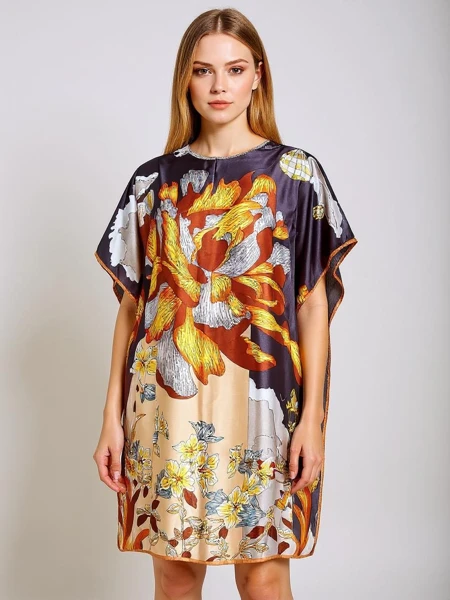 Sukienka Pareo Callista Nero z kolorowym kwiatowym motywem Royalfashion