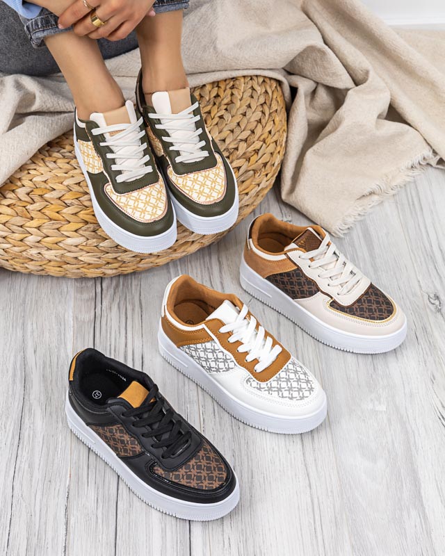 Women's white sports shoes with Glou print - Footwear