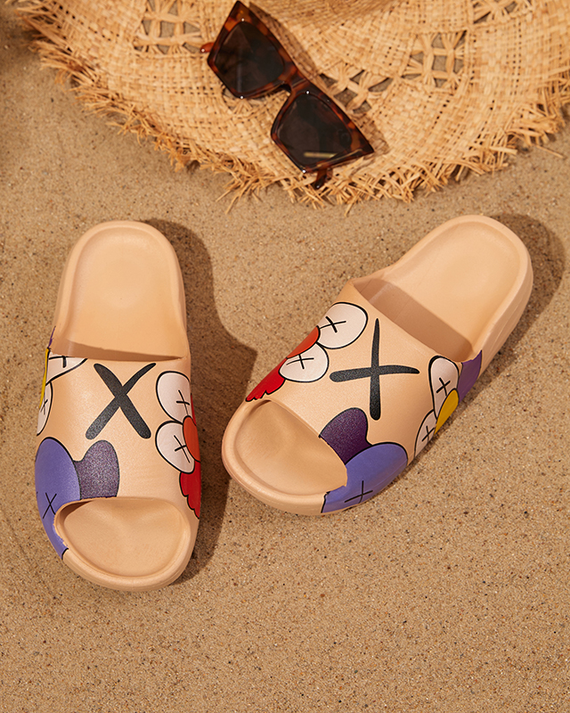 Bēšas gumijas sieviešu čības ar Pfizz apdruku - Apavi