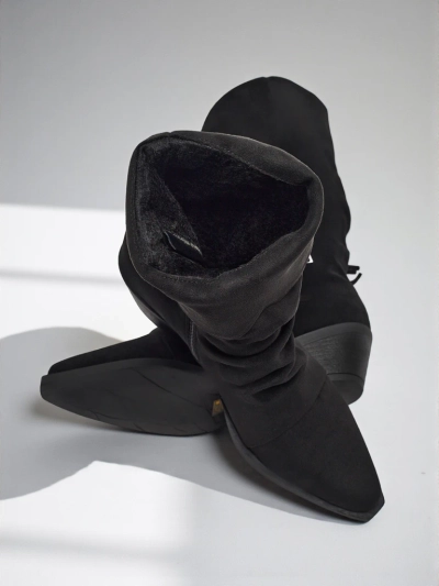 Kowbojki damskie na obcasie z frędzelkami Selva