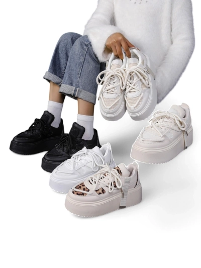Royalfashion Sports sneakers for women on a platform Aeroll