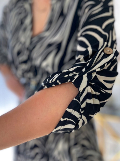 Royalfashion Women's long oversize tunic in a'la zebra pattern