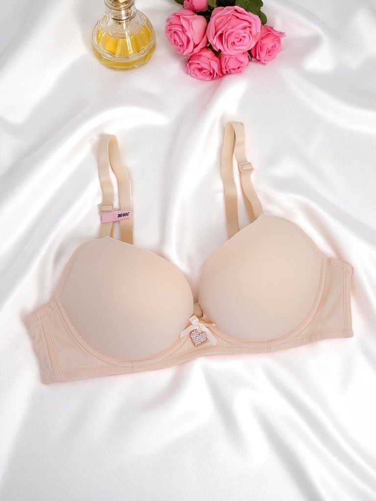 Royalfashion Smooth women’s padded bra Smooth Fit