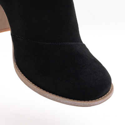 Women's boots with cut-outs in black Plinara - Footwear