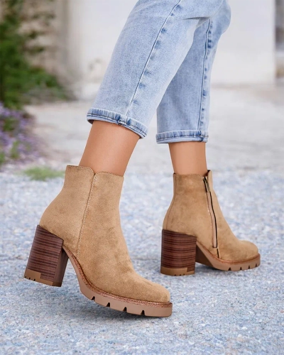 Royalfashion Ladies ankle boots on a post Mribo