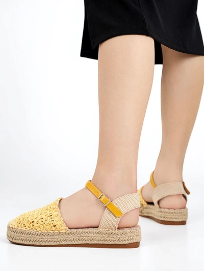 Żółte damskie espadryle z ażurową cholewką Triumf - Obuwie