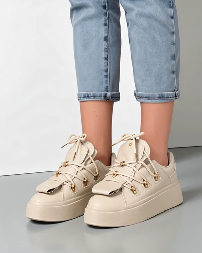 Royalfashion Women's sneakers with a decorative tongue Domatories