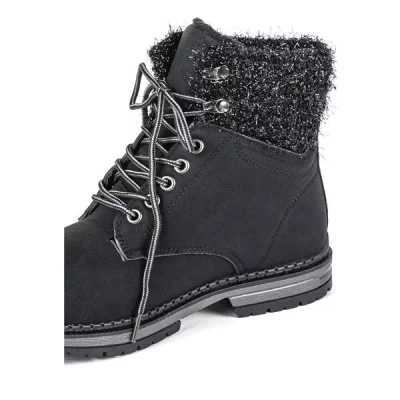 OUTLET Black insulated boots Dorcas - Footwear
