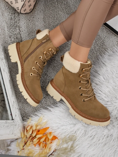 Botë traper për femra me gëzof Tessara