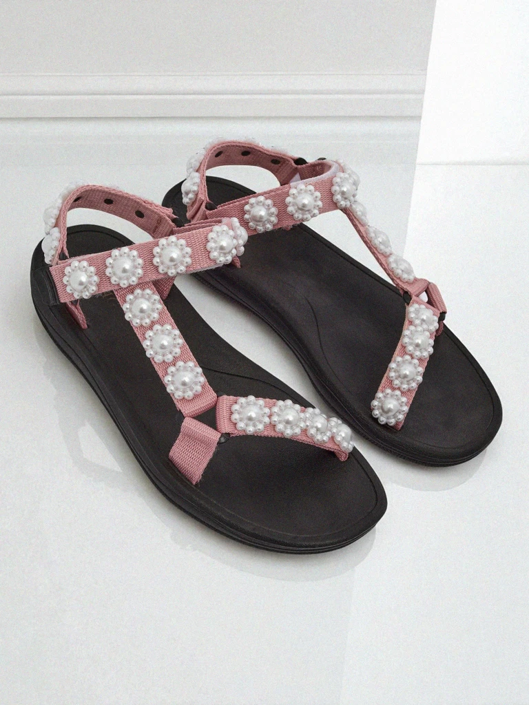 Letitia Royalfashion pink platform sandals - classic pearl studs