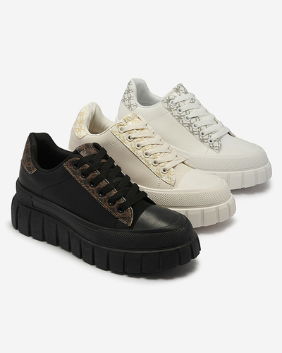 Casual women's cream women's sports shoes with patterned inserts Leritic - Footwear